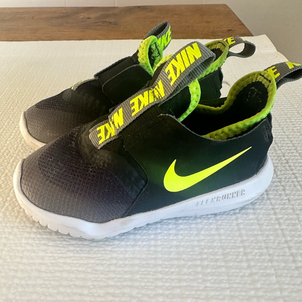 Nike size 7C